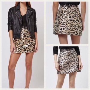 NWT Topshop Size 2 Cheetah Skirt